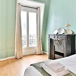 A 14eme Lägenhet *